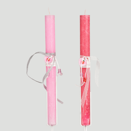 Λαμπάδα με ξύλινο στολίδι – ροζ φραουλίτσα