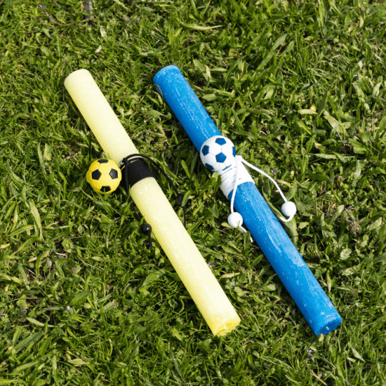 WAKS Easter candles Χειροποίητες Πασχαλινές λαμπάδες με ξύλινα οικολογικά στολίδια χάντρες και κεντήματα